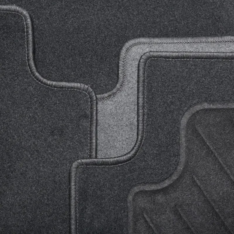 CUSTOPOL Σετ Μαύρα Πατάκια BM10C για BMW 1 Hatchback (E87) 116 4 τεμ